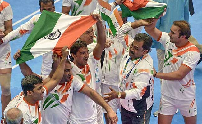 कबड्डी विश्व कप-2016 : भारत ने जीत की हैट्रिक लगाई, सेमीफाइनल की उम्मीदें कायम